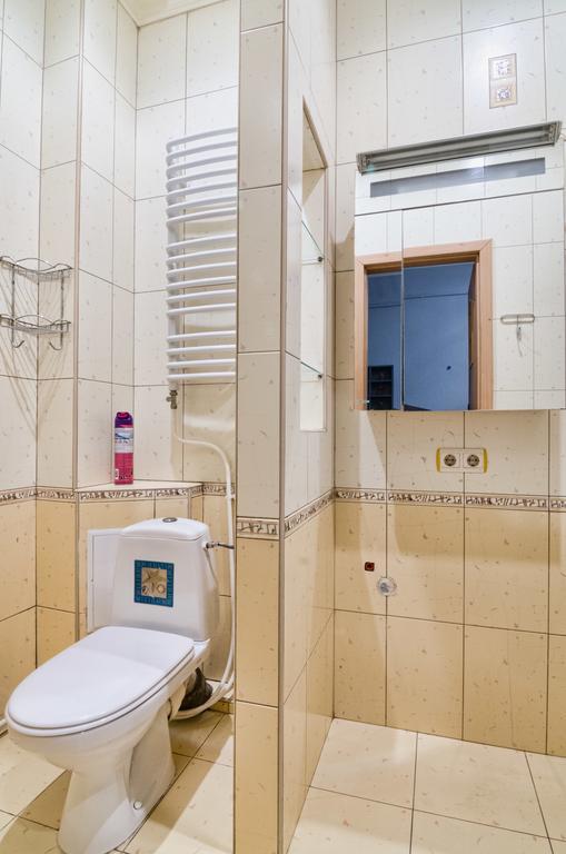 Apartamenty Lesi Ukrainky 17 利沃夫 客房 照片