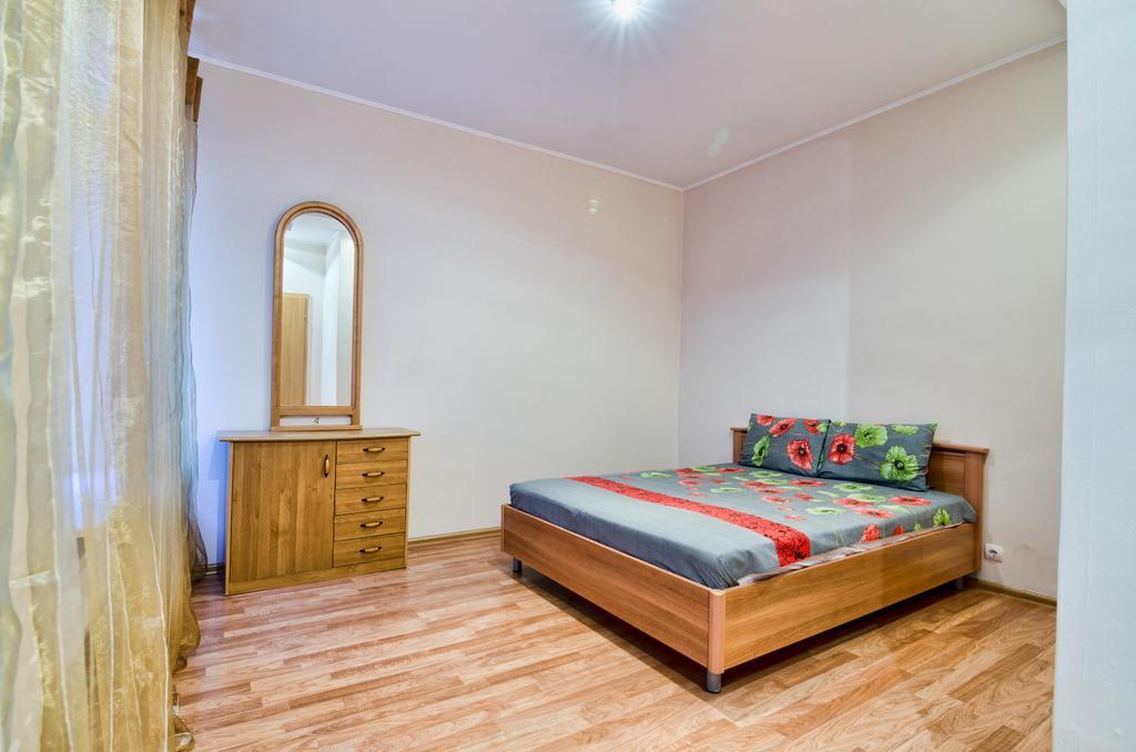 Apartamenty Lesi Ukrainky 17 利沃夫 外观 照片