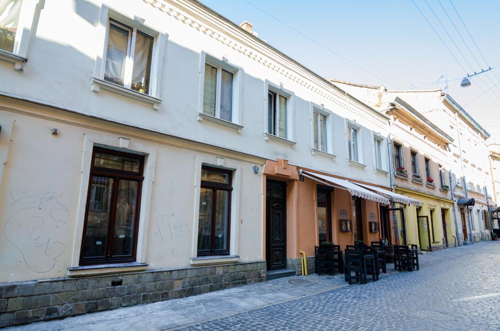 Apartamenty Lesi Ukrainky 17 利沃夫 外观 照片